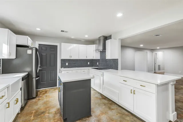 $650,000 | 31423 Reids Prairie Road, Waller, TX 77484