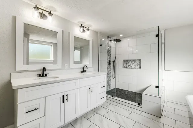 $650,000 | 31423 Reids Prairie Road, Waller, TX 77484