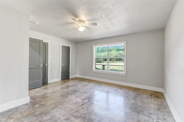 $650,000 | 31423 Reids Prairie Road, Waller, TX 77484