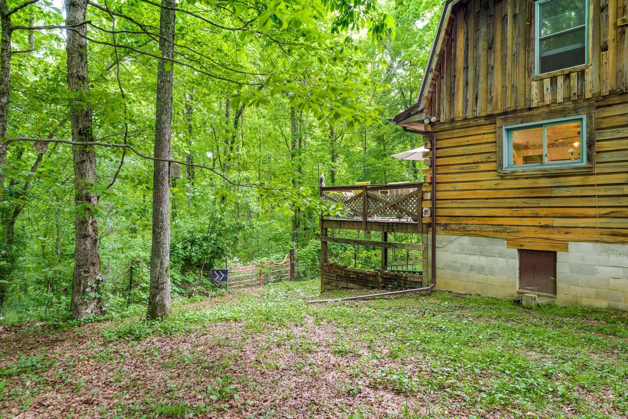 1028 Rodgers Road Crossville, TN 38572 - Photo 10 of 39 Gallery Image 10