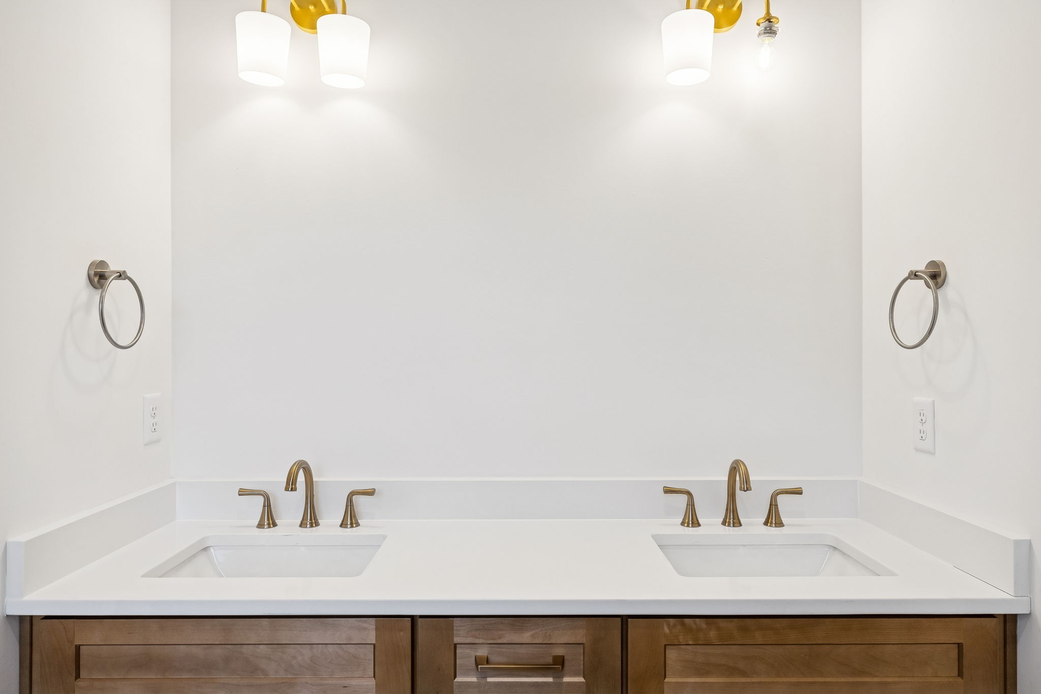 1561 Opossum Paw Road Beechgrove, TN 37018 - Photo 42 of 62 a bathroom with a sink and a mirror
