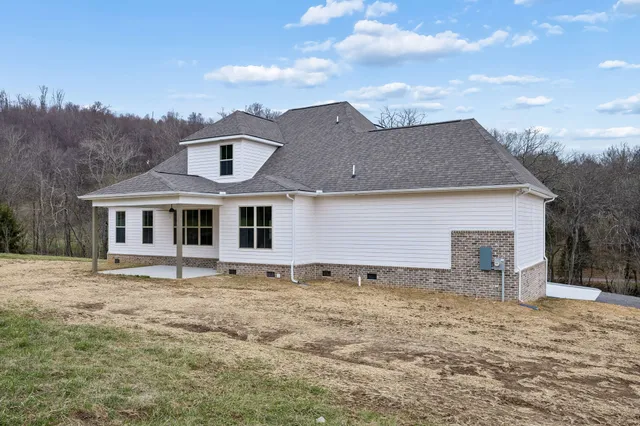 $709,900 | 1561 Opossum Paw Road, Beechgrove, TN 37018