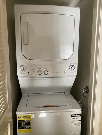 a close view of washer and dryer