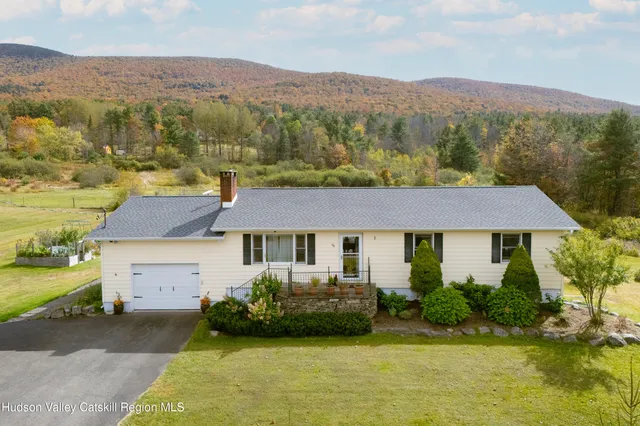 $425,000 | 410 Big Hollow Road, Maplecrest, NY 12454