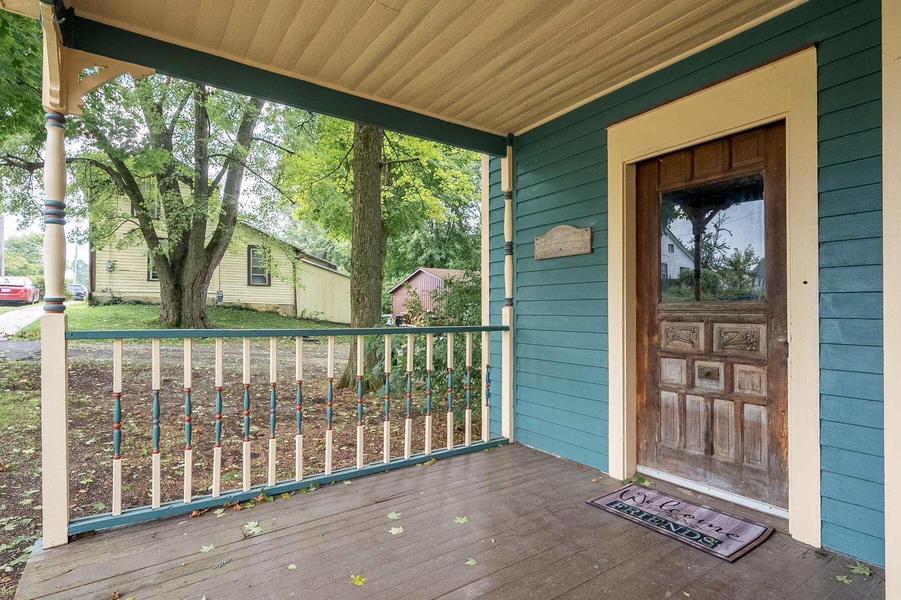 108 East Sandusky Street Chesterville, OH 43317 - Photo 5 of 41 Front Porch