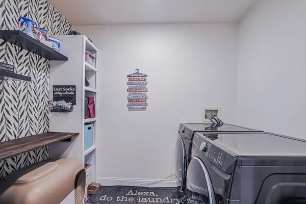 $925,000 | 8 Poor Farm Road, Brookline, NH 03033