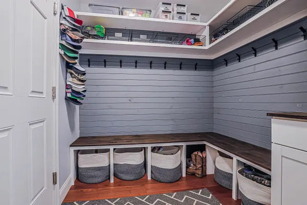 $925,000 | 8 Poor Farm Road, Brookline, NH 03033