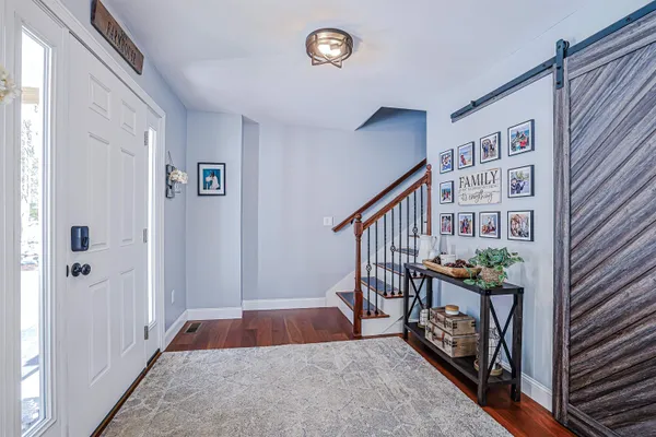 $925,000 | 8 Poor Farm Road, Brookline, NH 03033
