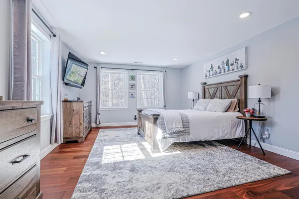 $925,000 | 8 Poor Farm Road, Brookline, NH 03033