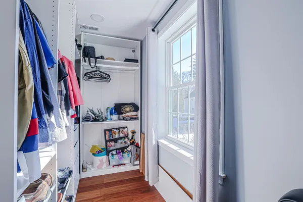 $925,000 | 8 Poor Farm Road, Brookline, NH 03033