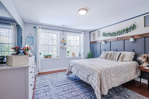 $925,000 | 8 Poor Farm Road, Brookline, NH 03033