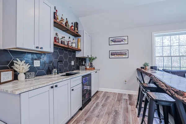 $925,000 | 8 Poor Farm Road, Brookline, NH 03033