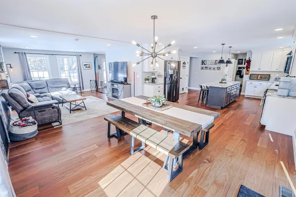 $925,000 | 8 Poor Farm Road, Brookline, NH 03033