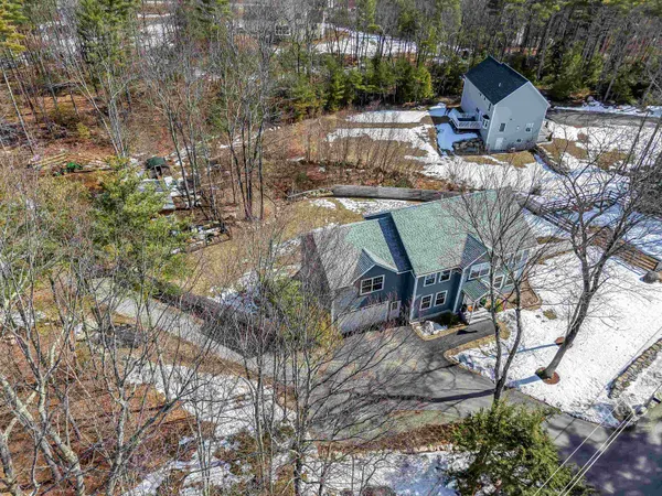 $925,000 | 8 Poor Farm Road, Brookline, NH 03033