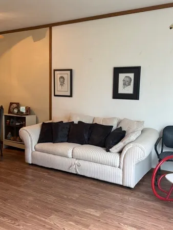 $275,000 | 337 Mill Street, Unit 337, Batavia, IL 60510
