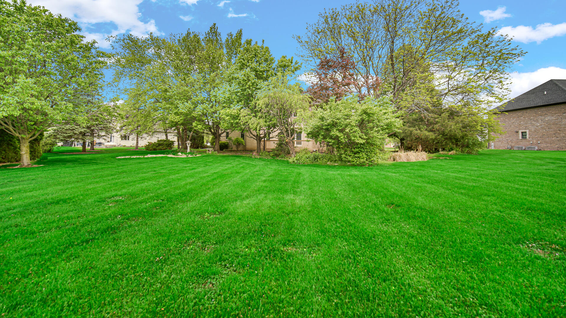 3315 West 138th Lane Crown Point, IN 46307 - Photo 4 of 35 1919x1080