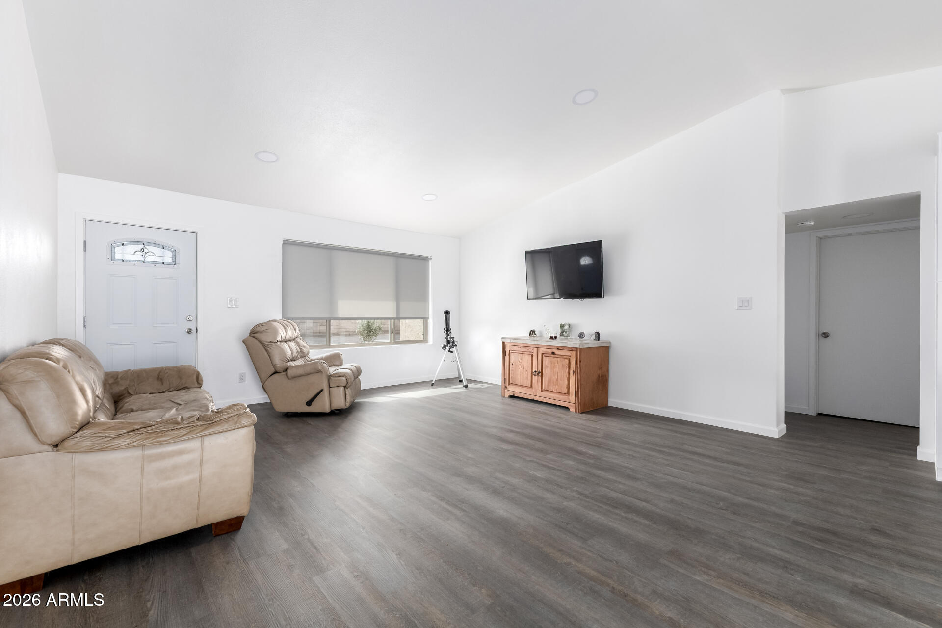 2826 East Cactus Road Phoenix, AZ 85032 - Photo 3 of 40 5 - Cactus