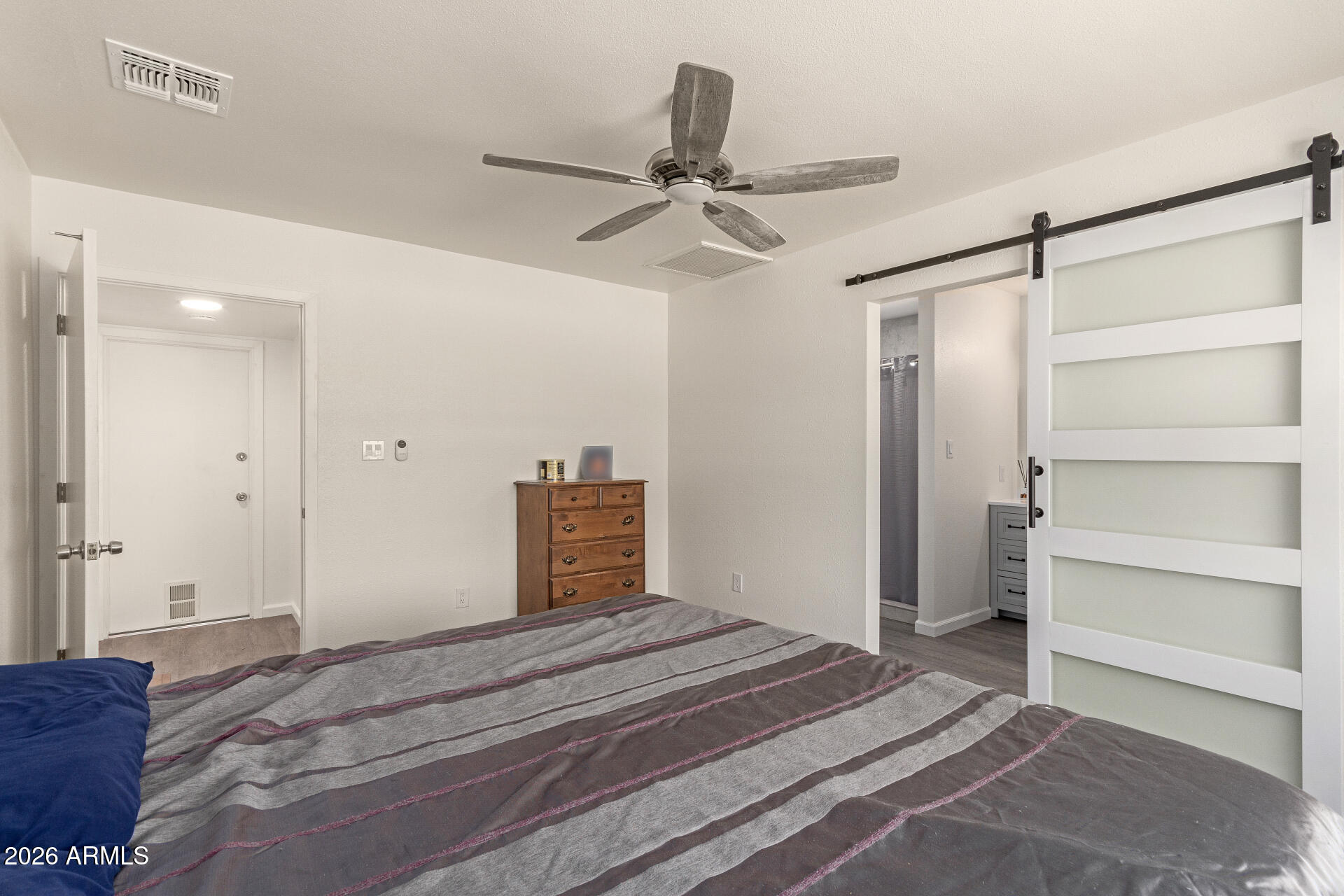 2826 East Cactus Road Phoenix, AZ 85032 - Photo 9 of 40 19 - Cactus