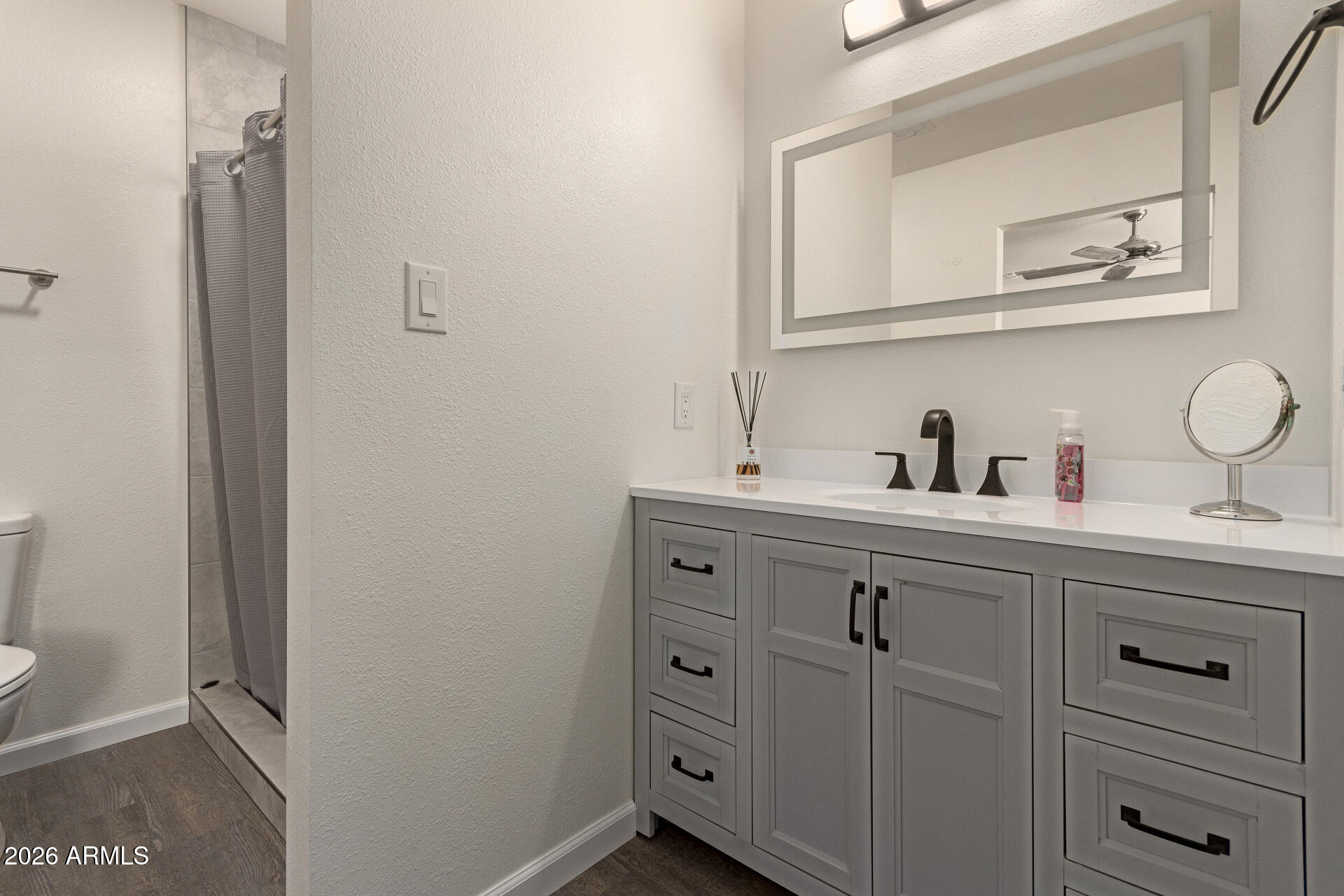 2826 East Cactus Road Phoenix, AZ 85032 - Photo 10 of 40 20 - Cactus