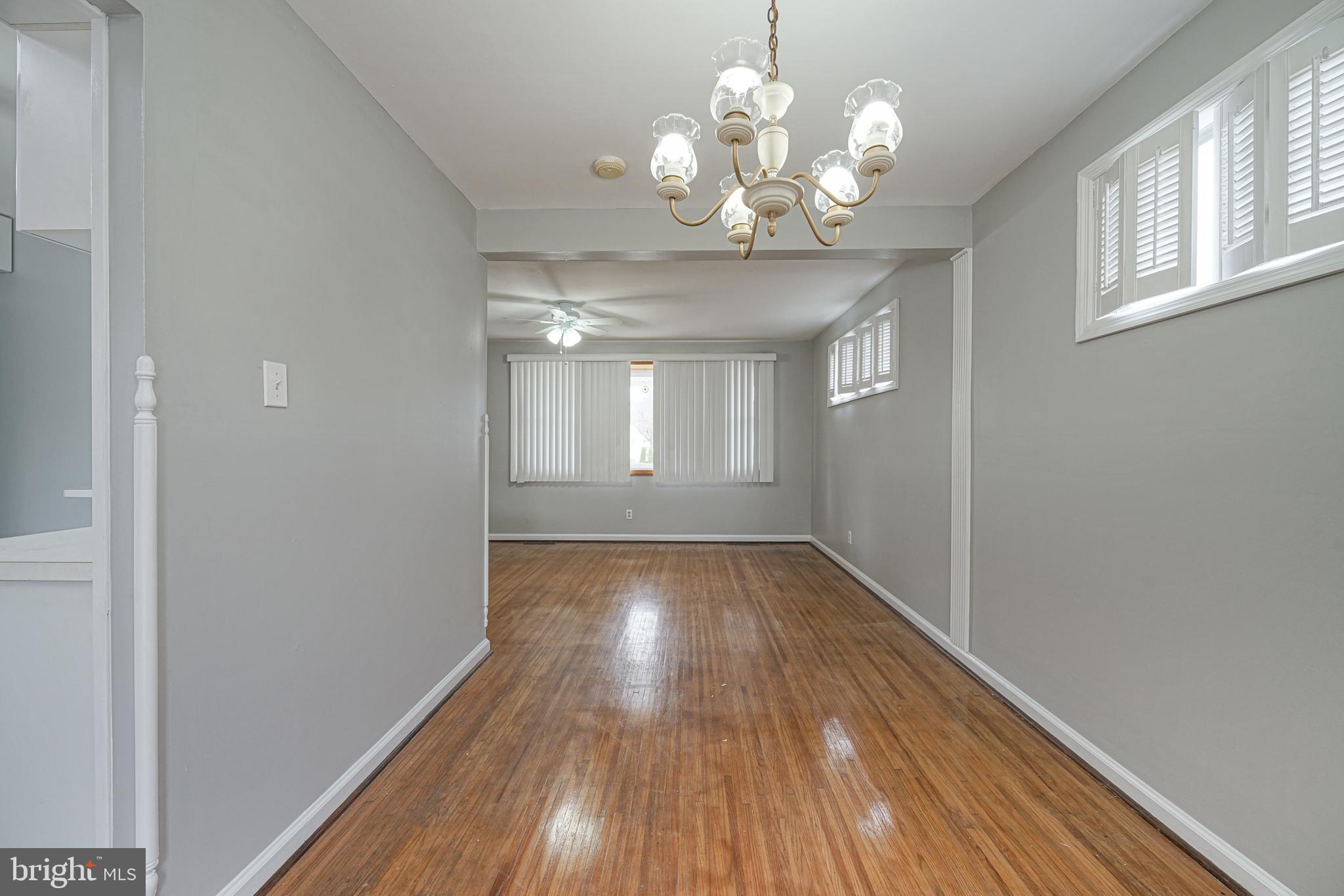 142 Valleybrook Road East Cherry Hill, NJ 08034 - Photo 11 of 34