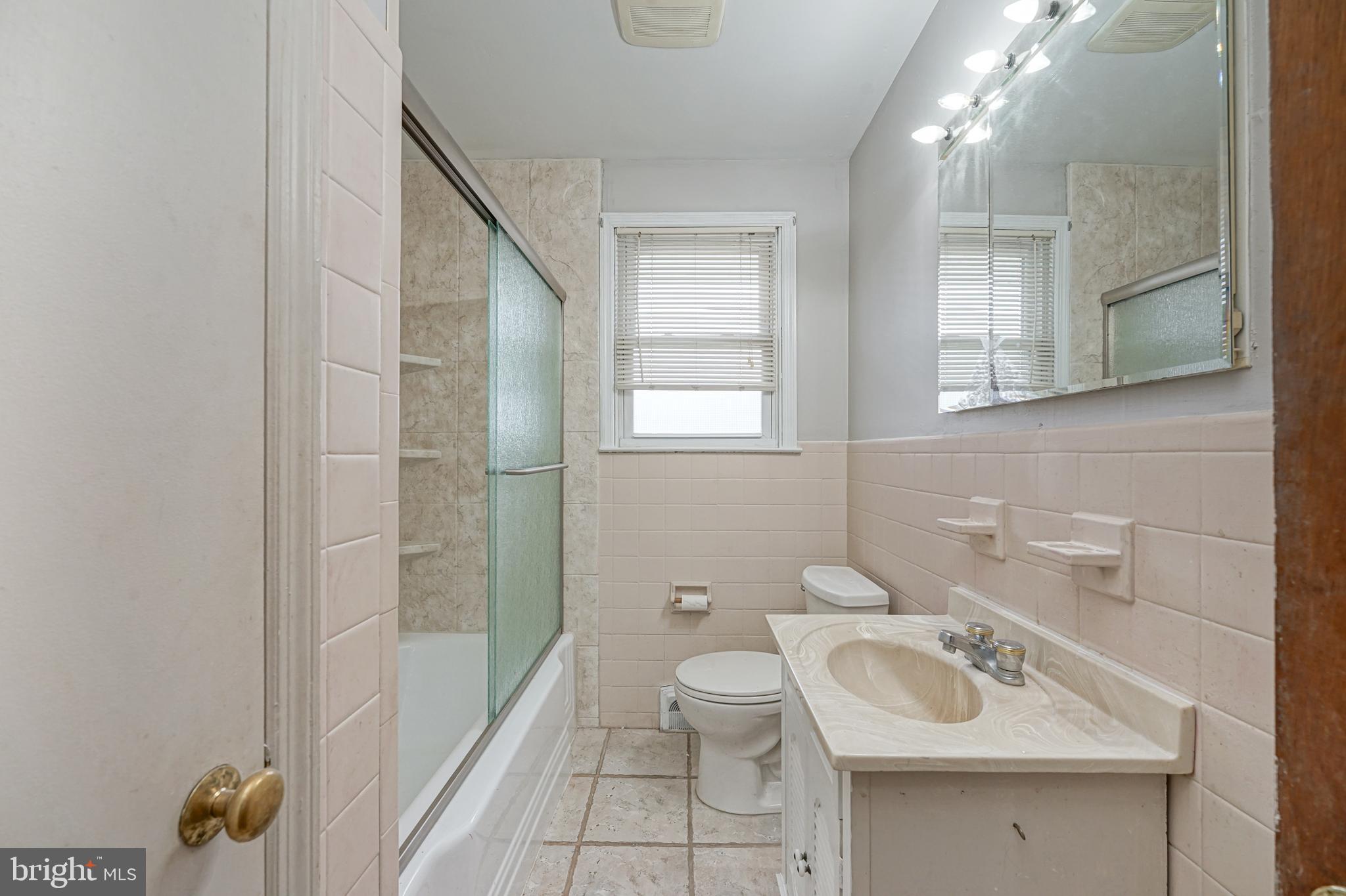 142 Valleybrook Road East Cherry Hill, NJ 08034 - Photo 20 of 34