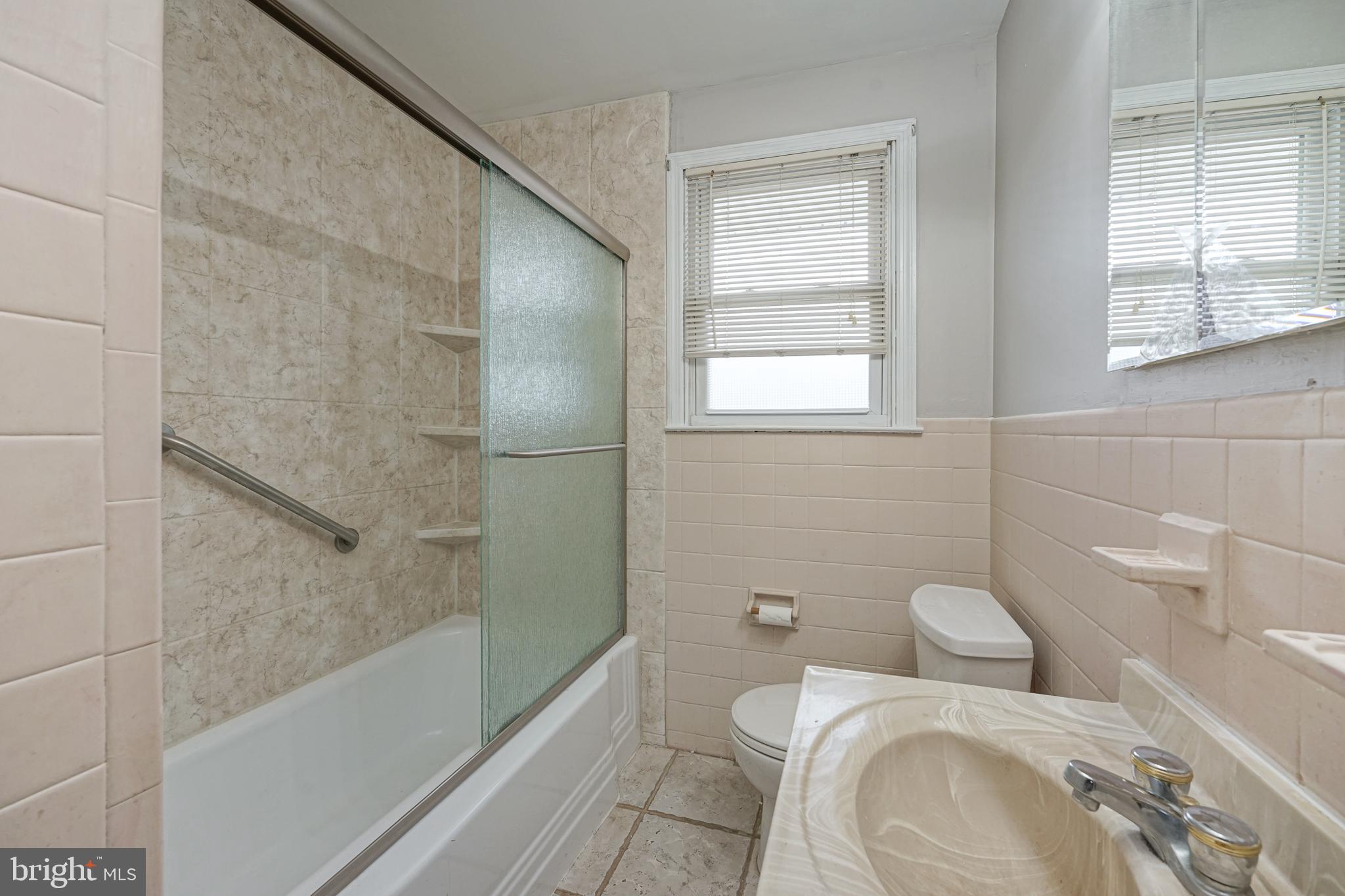 142 Valleybrook Road East Cherry Hill, NJ 08034 - Photo 21 of 34