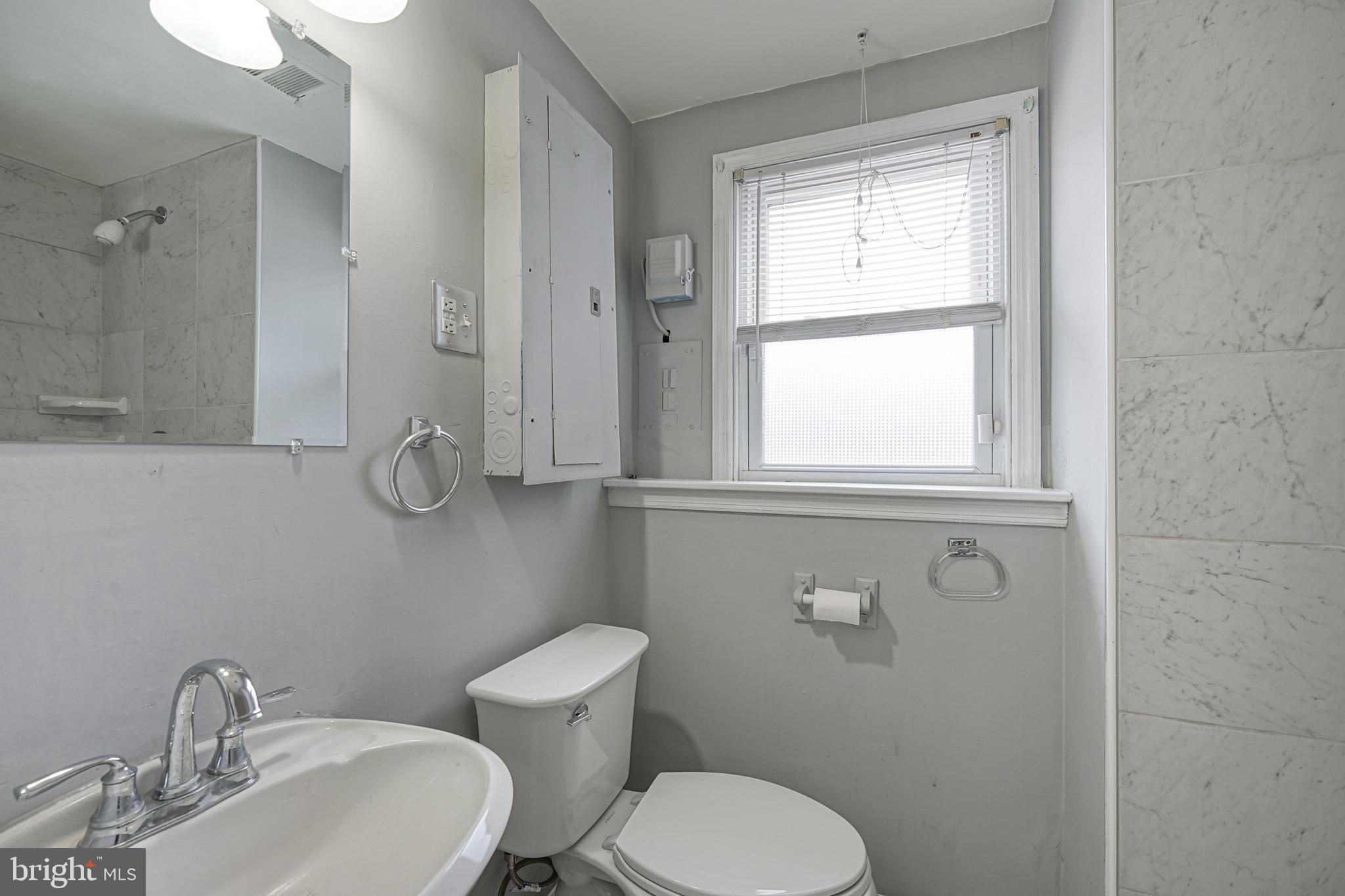 142 Valleybrook Road East Cherry Hill, NJ 08034 - Photo 25 of 34