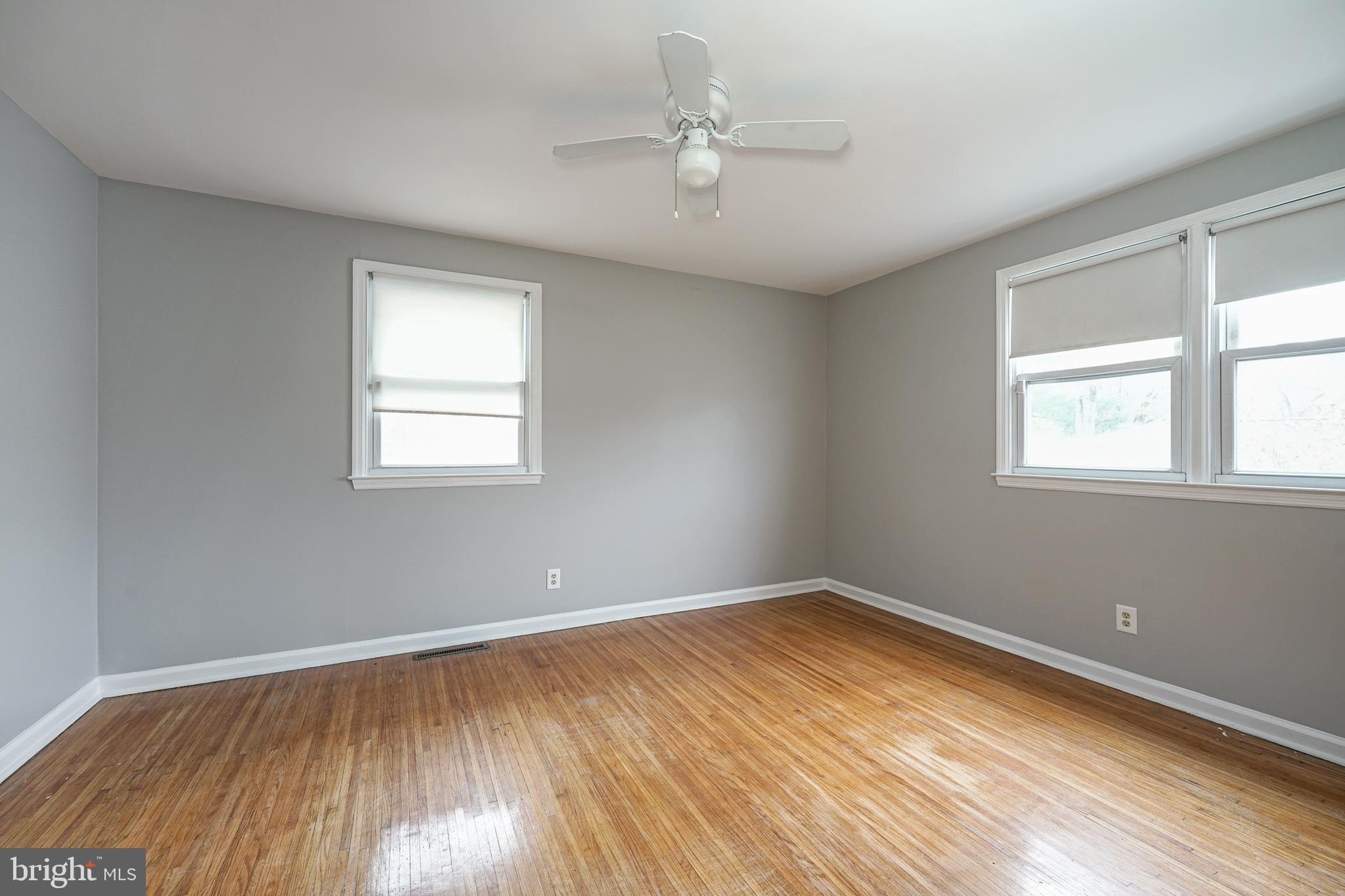 142 Valleybrook Road East Cherry Hill, NJ 08034 - Photo 29 of 34