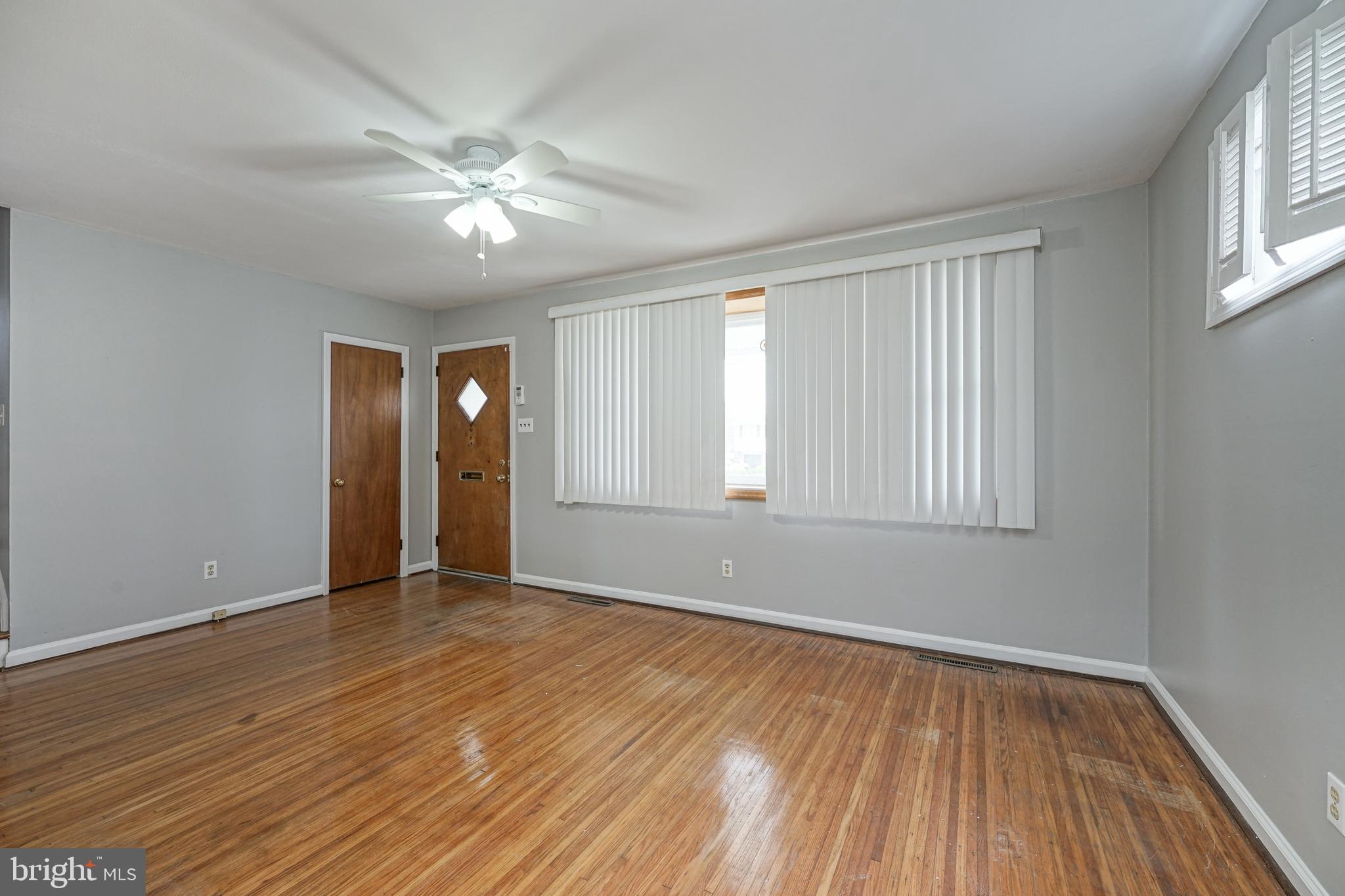 142 Valleybrook Road East Cherry Hill, NJ 08034 - Photo 7 of 34