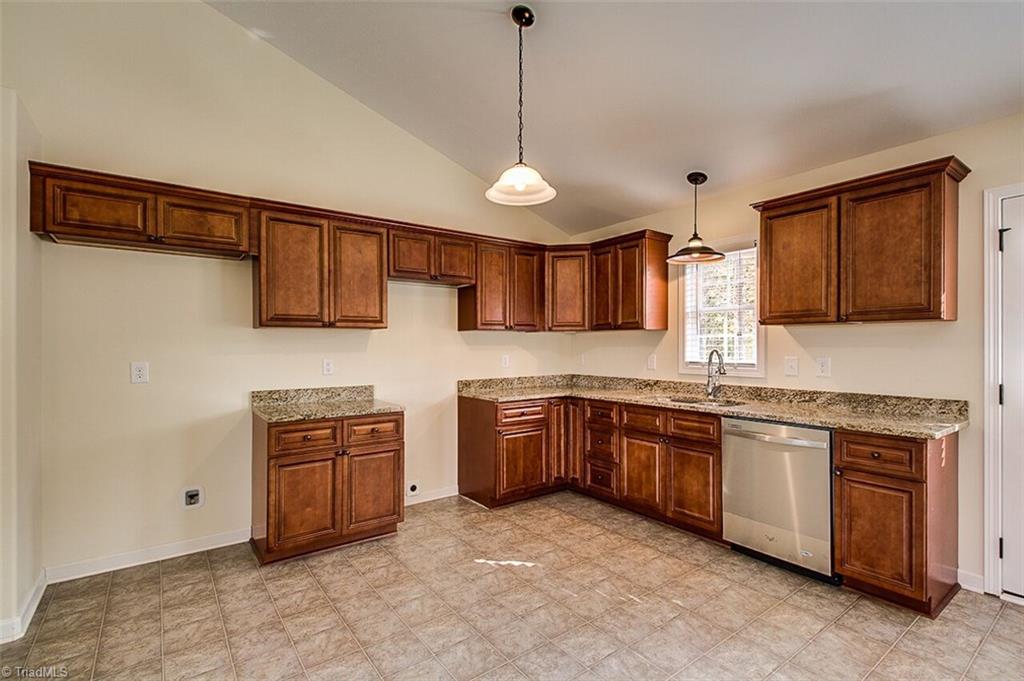 3085 Trotter Road Asheboro, NC 27205 - Photo 11 of 30 Gallery Image 11