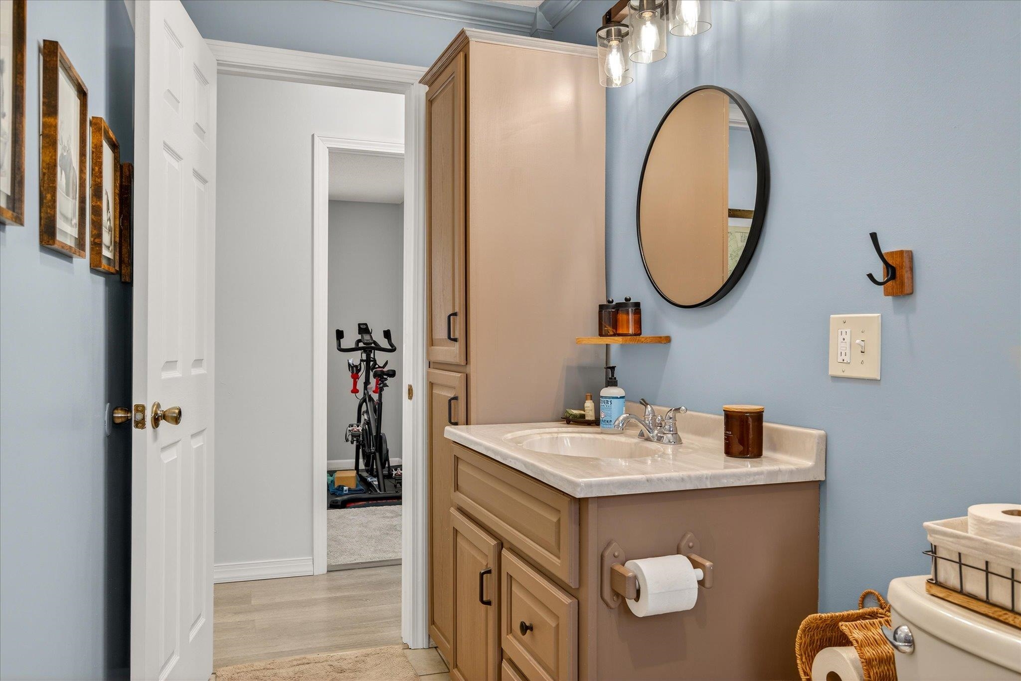 681 Colonial Drive Hartford, VT 05001 - Photo 25 of 59