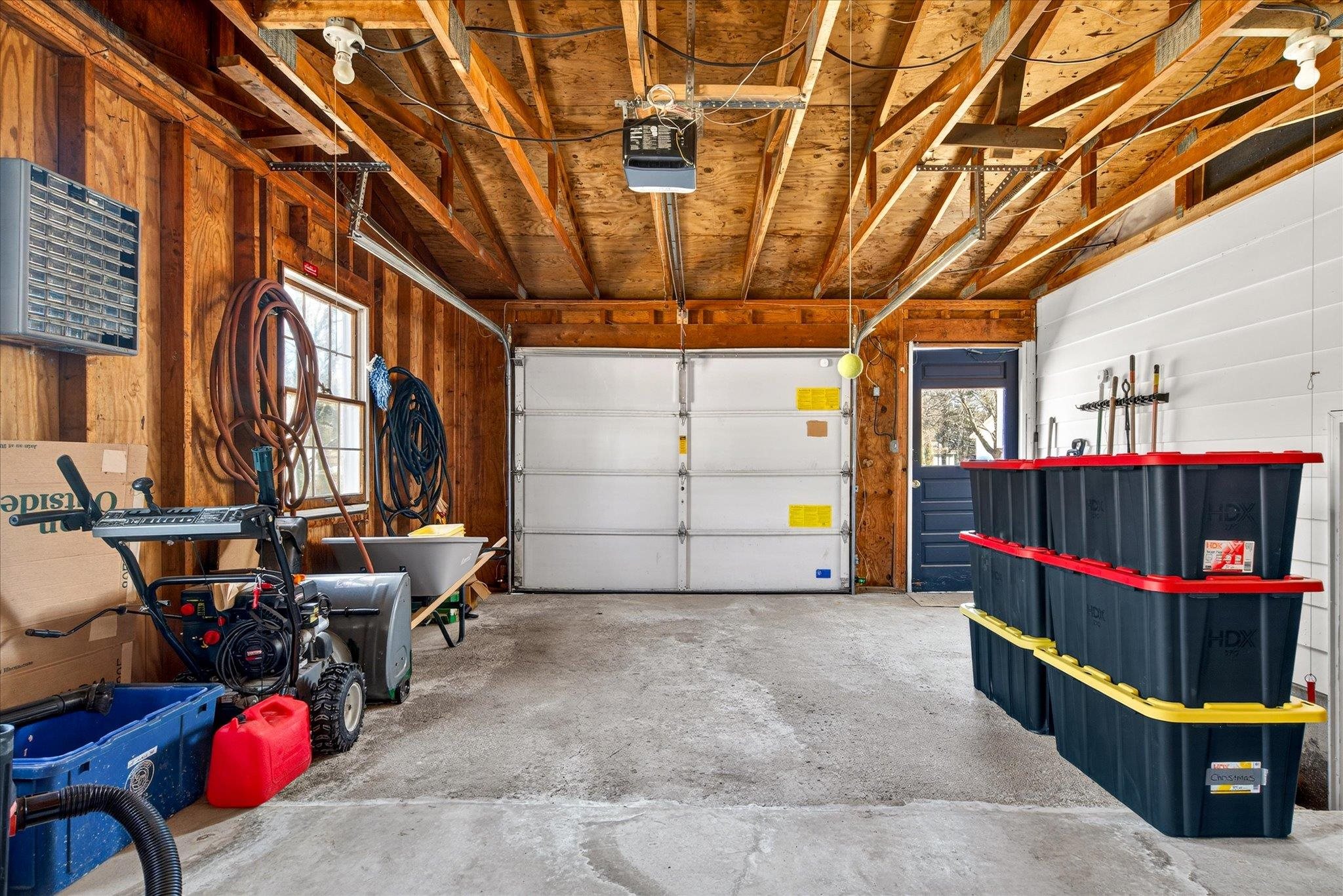 681 Colonial Drive Hartford, VT 05001 - Photo 38 of 59