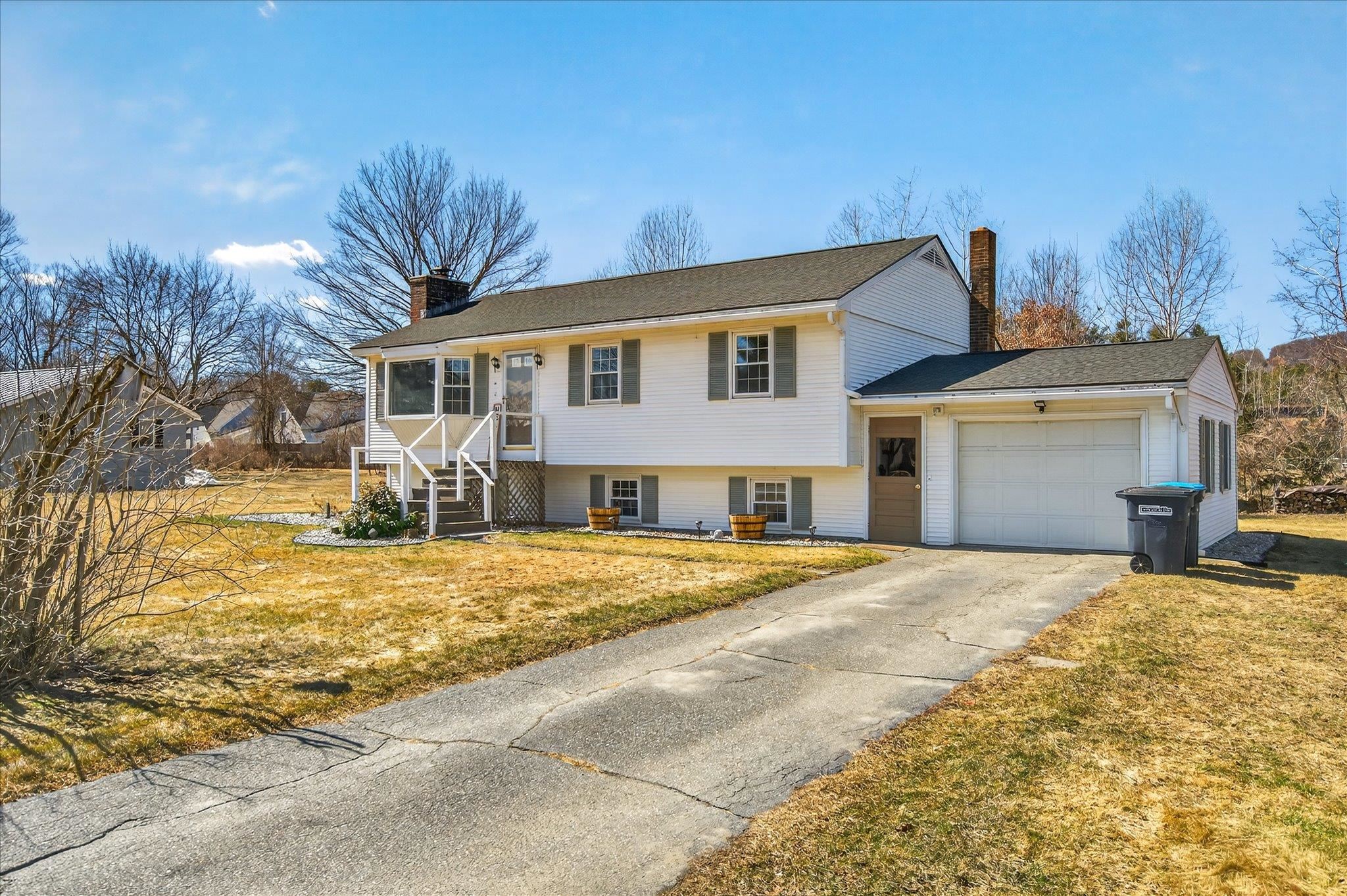 681 Colonial Drive Hartford, VT 05001 - Photo 50 of 59