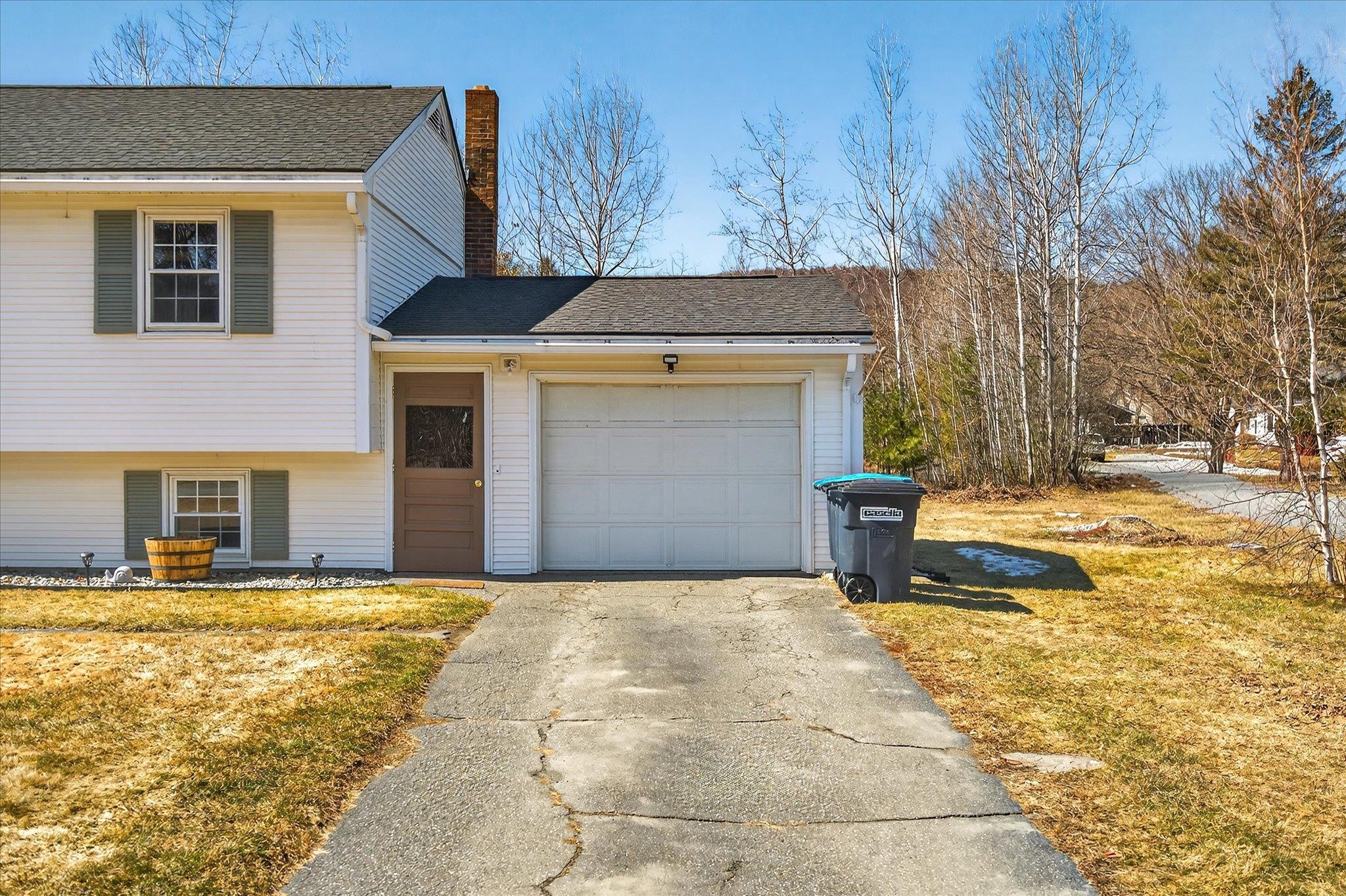 681 Colonial Drive Hartford, VT 05001 - Photo 51 of 59