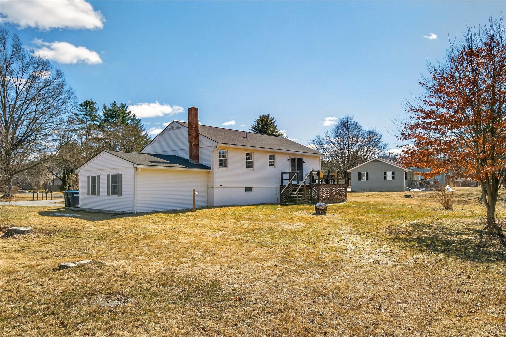 681 Colonial Drive Hartford, VT 05001 - Photo 52 of 59