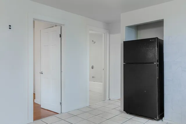$2,400 | 34 Perkins Street, Unit 2, Gloucester, MA 01930