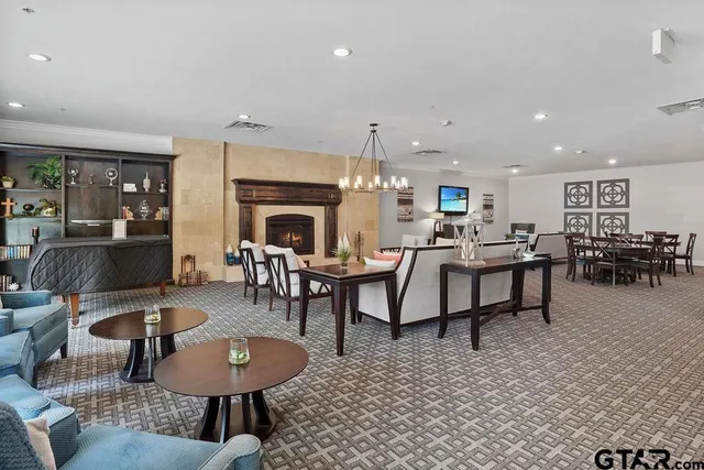 $525,000 | 2801 Wexford Drive, Unit PH1306, Tyler, TX 75709