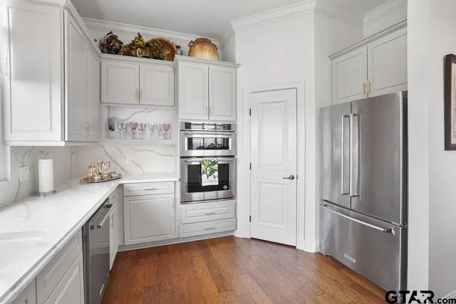 $525,000 | 2801 Wexford Drive, Unit PH1306, Tyler, TX 75709