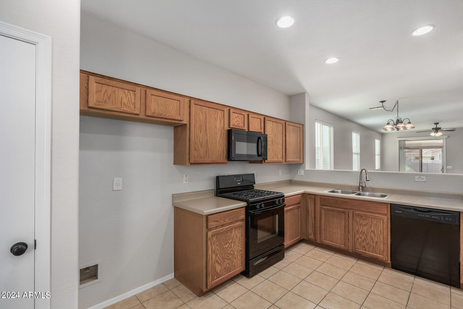 7310 West Darrel Road Laveen, AZ 85339 - Photo 3 of 28 11 - Darrel