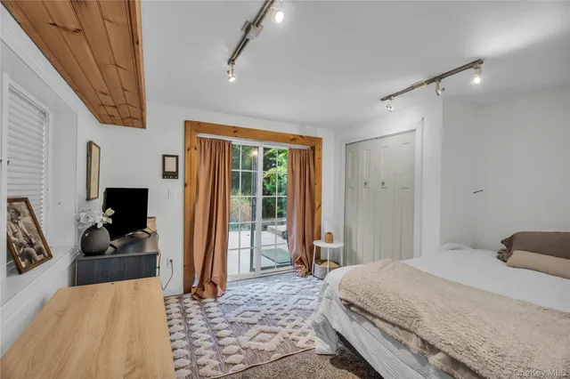 $599,999 | 64 Sally Lane, Ridge, NY 11961