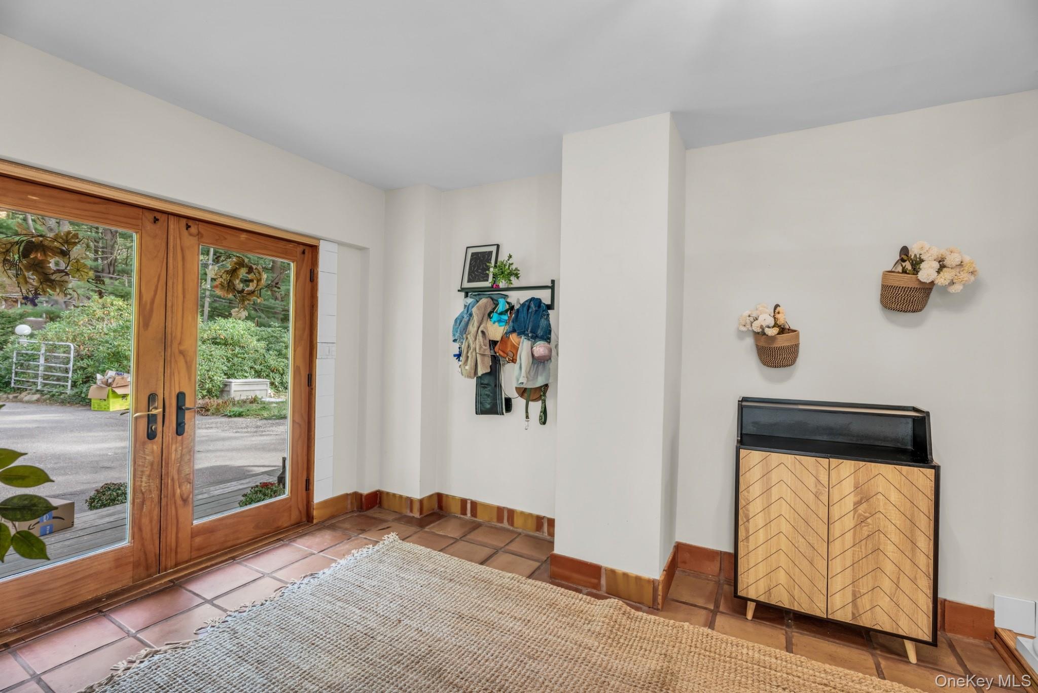 64 Sally Lane Ridge, NY 11961 - Photo 3 of 18