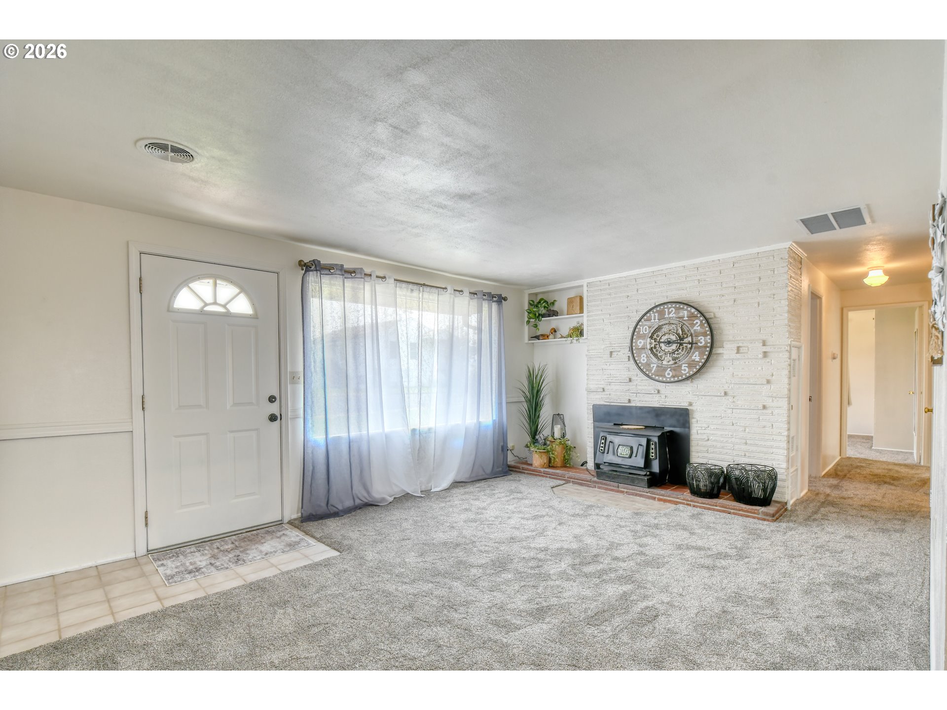 1609 Southwest Hailey Avenue Pendleton, OR 97801 - Photo 4 of 39 Gallery Image 4