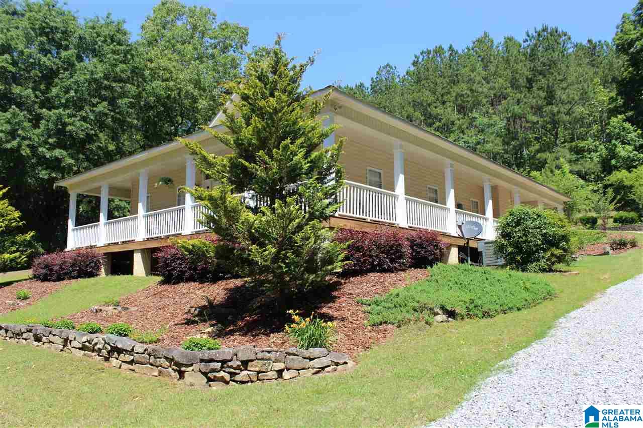 341 Hollys Lane Riverside, AL 35135 - Photo 2 of 37