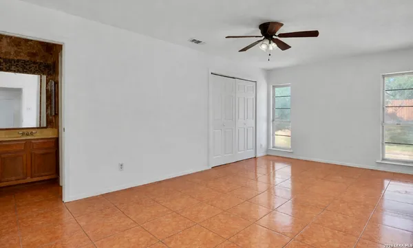 $2,000 | 6107 Calderwood Street, San Antonio, TX 78249