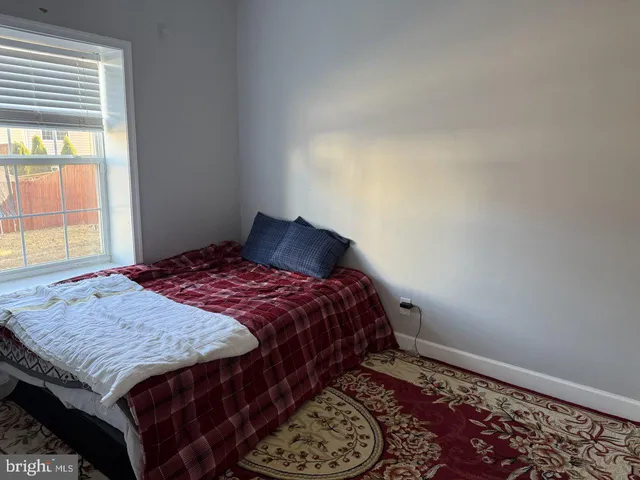 $1,500 | 7375 Trundle Court, Warrenton, VA 20187