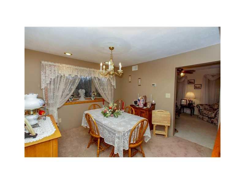 255 Juniata Road Dunbar, PA 15431 - Photo 4 of 25 Dining Room.