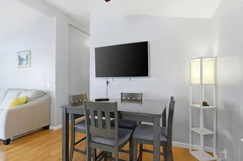 $385,000 | 191 El Camino Real, Unit 146, Mountain View, CA 94040