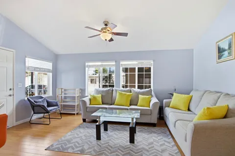 $385,000 | 191 El Camino Real, Unit 146, Mountain View, CA 94040