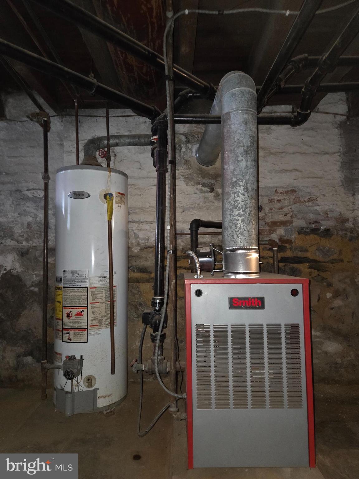 232 South 13th Street Reading, PA 19602 - Photo 29 of 35