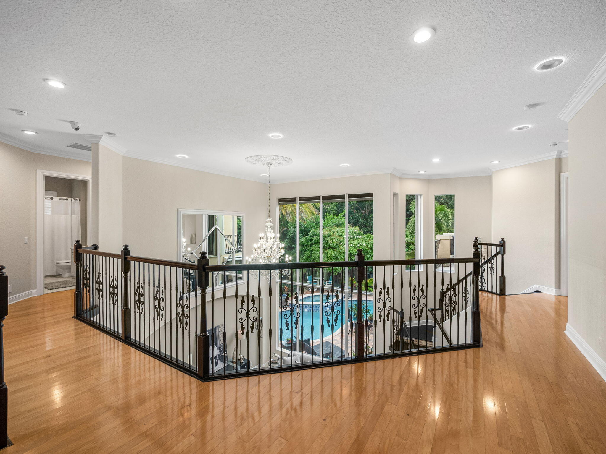 10698 Versailles Boulevard Wellington, FL 33449 - Photo 15 of 27 18-web-or-mls-040